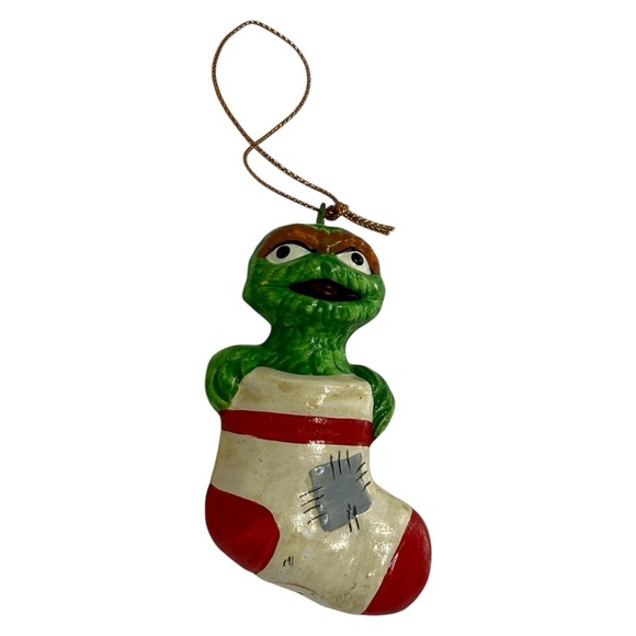 1980 Sesame Street Muppets Oscar the Grouch in a Stocking Christmas Ornament - Picture 1 of 4
